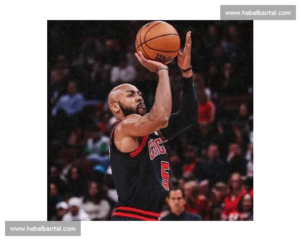 雄鹿强势对决公牛东部劲旅正面对抗引爆赛场风云季后赛悬念再起